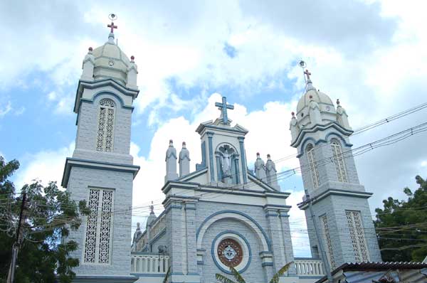 Going Around the Shrine Church